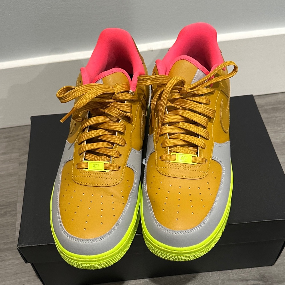 AF1 Low Vibrant Multicolor Sneakers - Picture 2 of 8